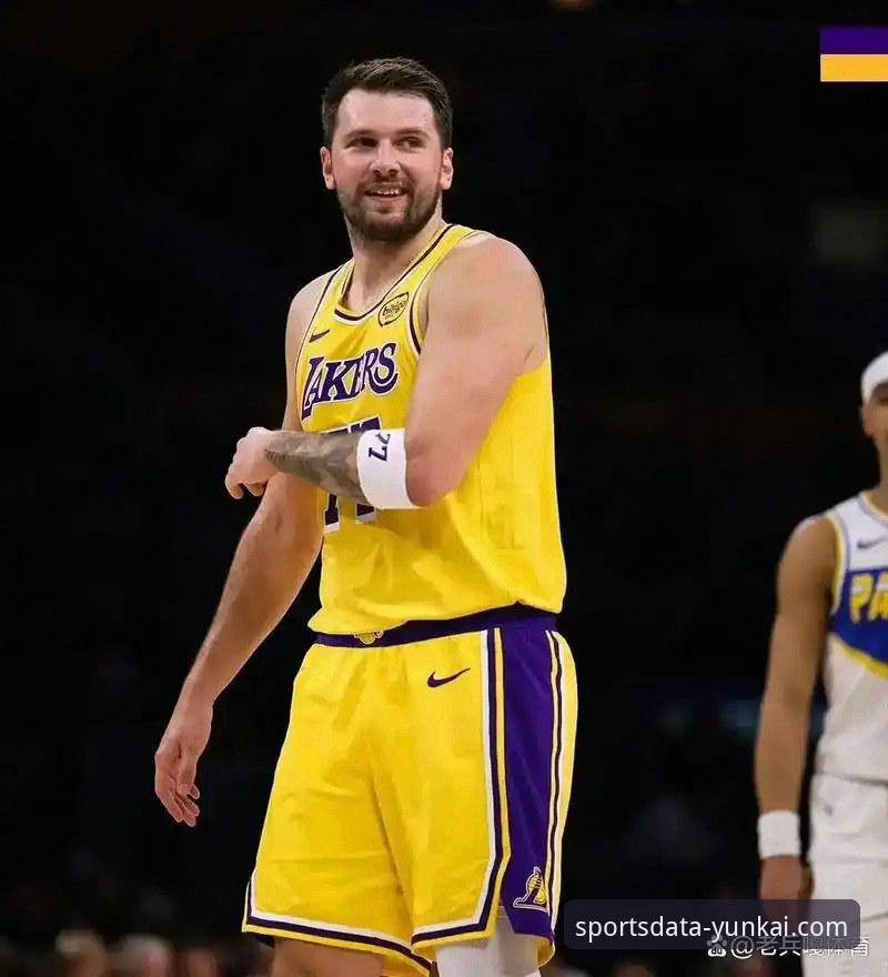 湖人客场力克步行者，东契奇43分闪耀，云开体育平台数据详解